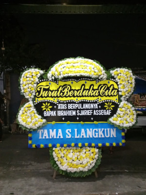 Papan Bunga Duka di Bido