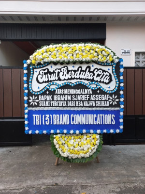 Papan Bunga Duka di Bido